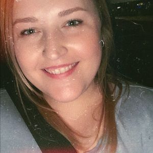 Meet your Posher, Eileen